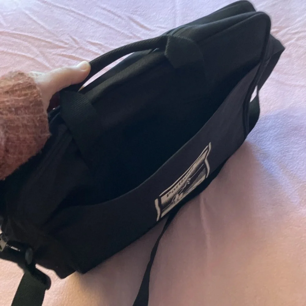 Leeds Messenger bag 1999 Portland Trails Oregon excellent condition